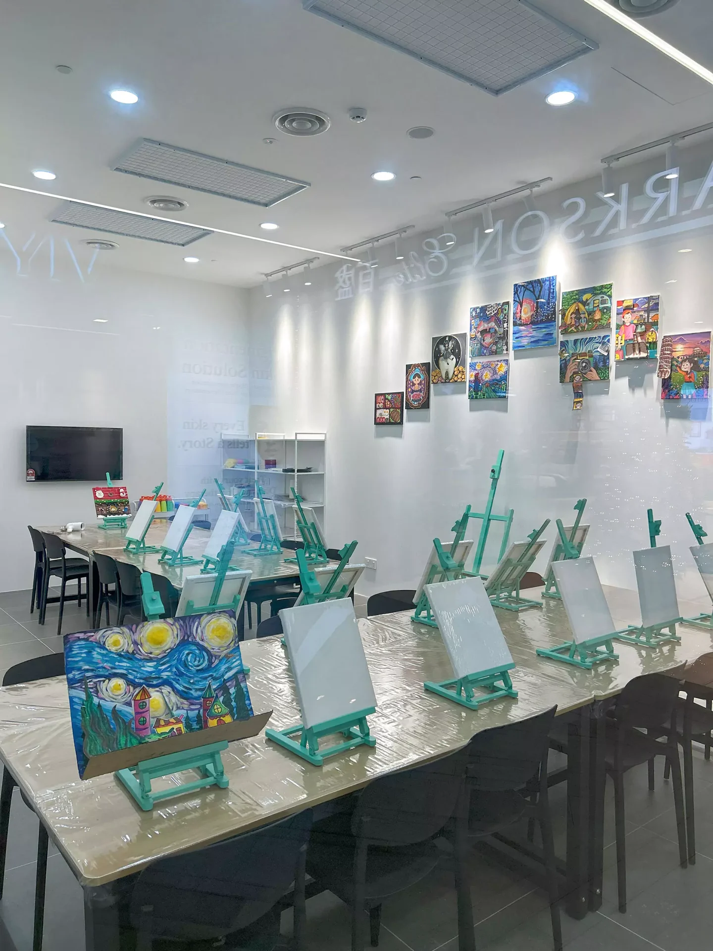 aboutgallery-1u-mosaic-studio-3-67b59cef62fd8